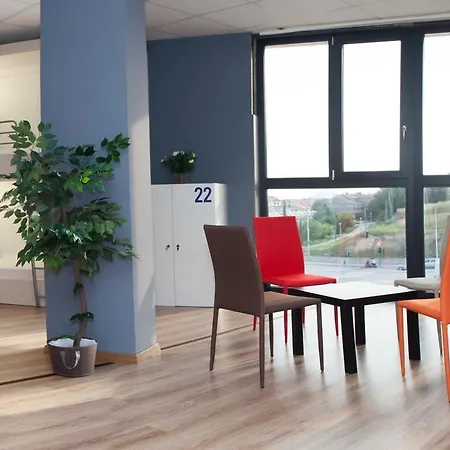 Vandrarhem En Route *